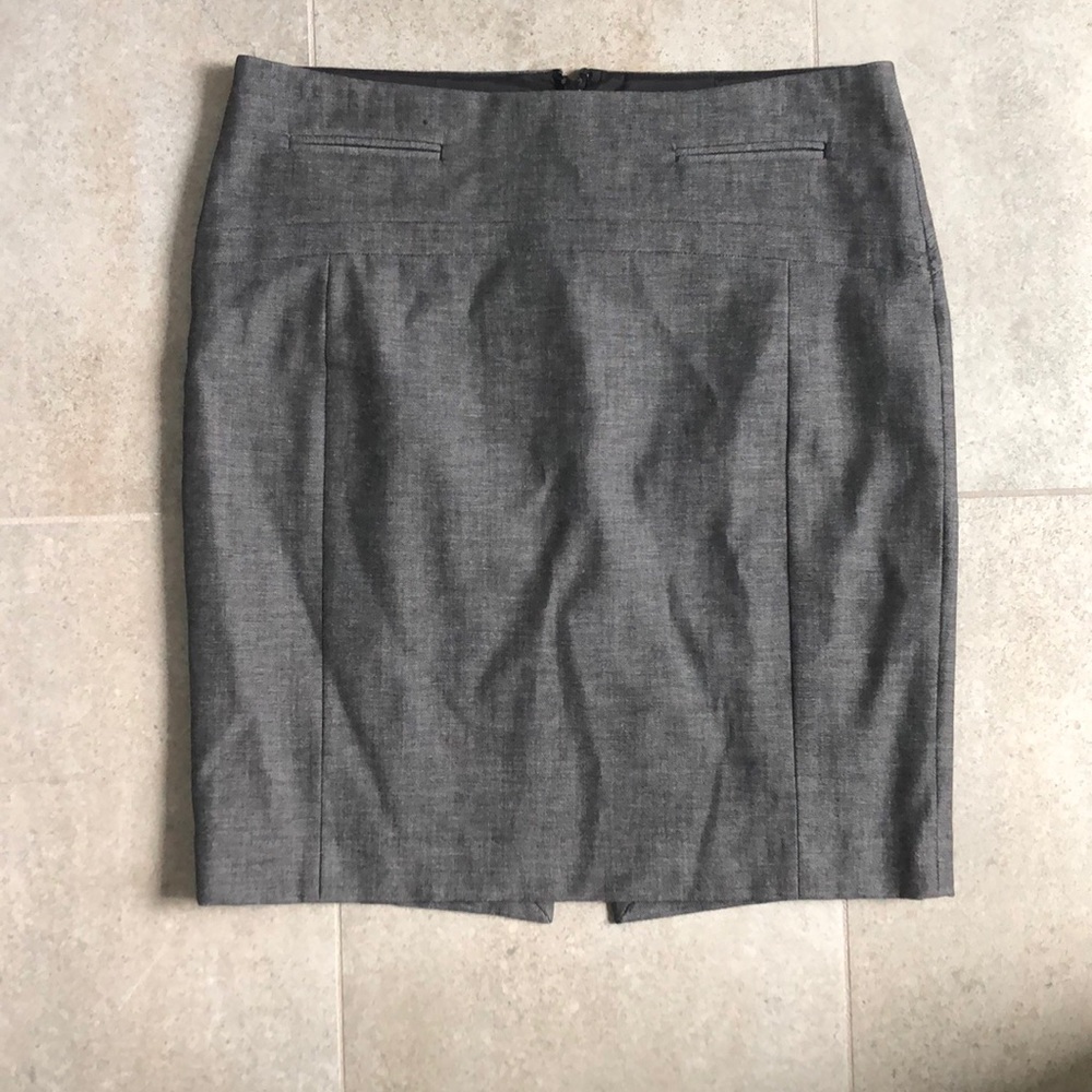 Express dark grey skirt size 4